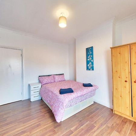מלון Cozy London Flat מראה חיצוני תמונה