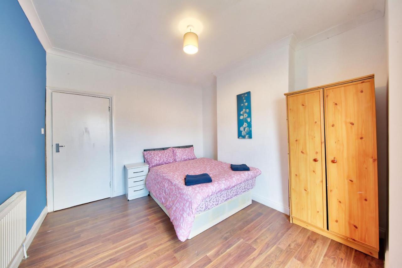 מלון Cozy London Flat מראה חיצוני תמונה