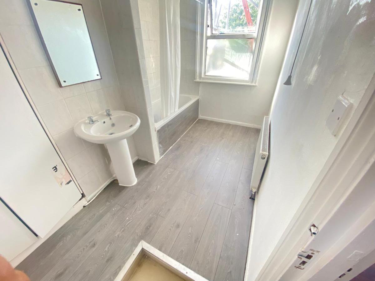 מלון Cozy London Flat מראה חיצוני תמונה